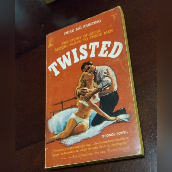 Vintage Pulp Fiction Paperback Twisted by George Jones - Picture 3 of 7